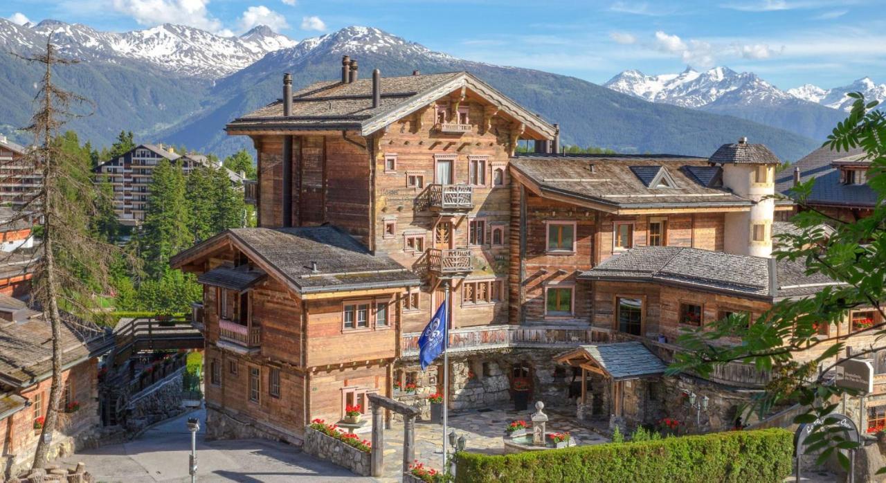 Hostellerie du Pas de l'Ours Relais et Châteaux Crans-Montana Exterior foto