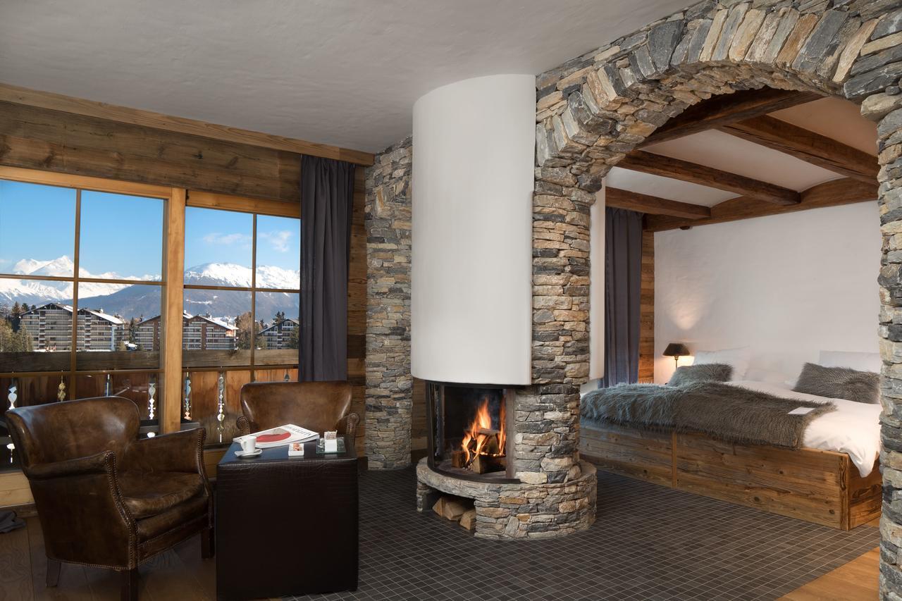 Hostellerie du Pas de l'Ours Relais et Châteaux Crans-Montana Exterior foto