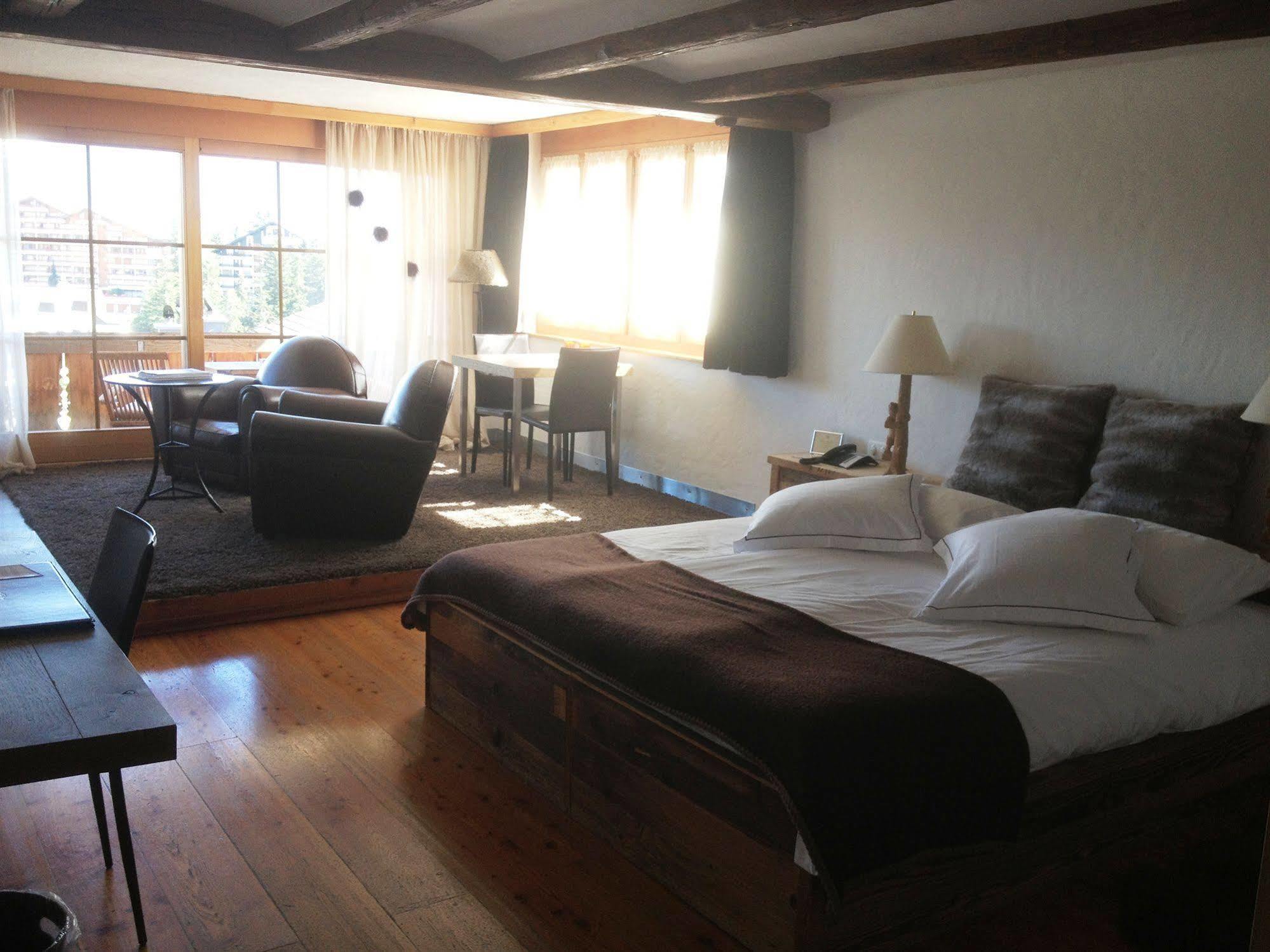 Hostellerie du Pas de l'Ours Relais et Châteaux Crans-Montana Exterior foto